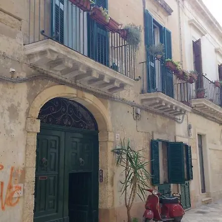 Casa D'artista & Garden