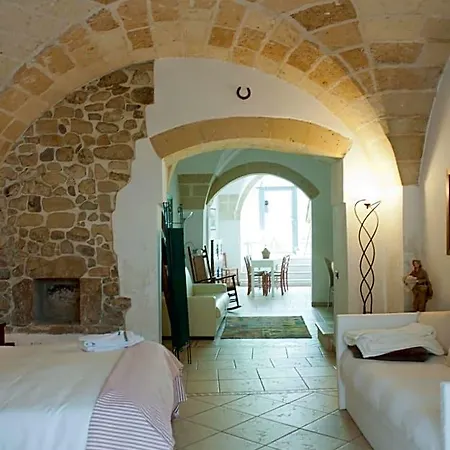 Casa D'artista & Garden 4*