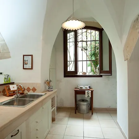Casa D'artista & Garden 4* レッチェ