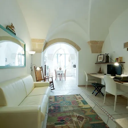 לינה וארוחת בוקר Casa D'artista & Garden